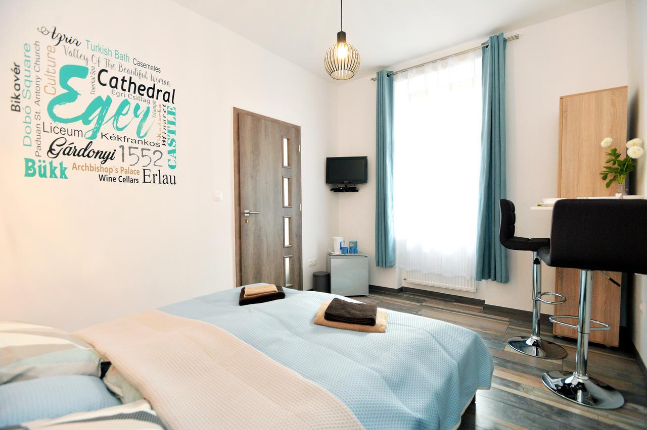 Nobilis Apartman Еґер Екстер'єр фото