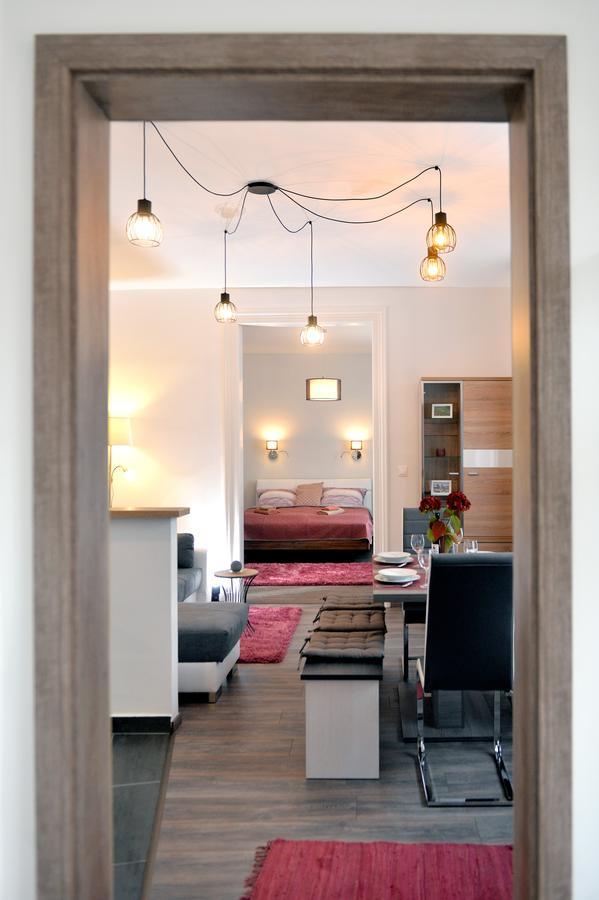 Nobilis Apartman Еґер Екстер'єр фото