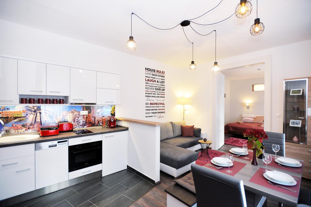 Nobilis Apartman Еґер Екстер'єр фото
